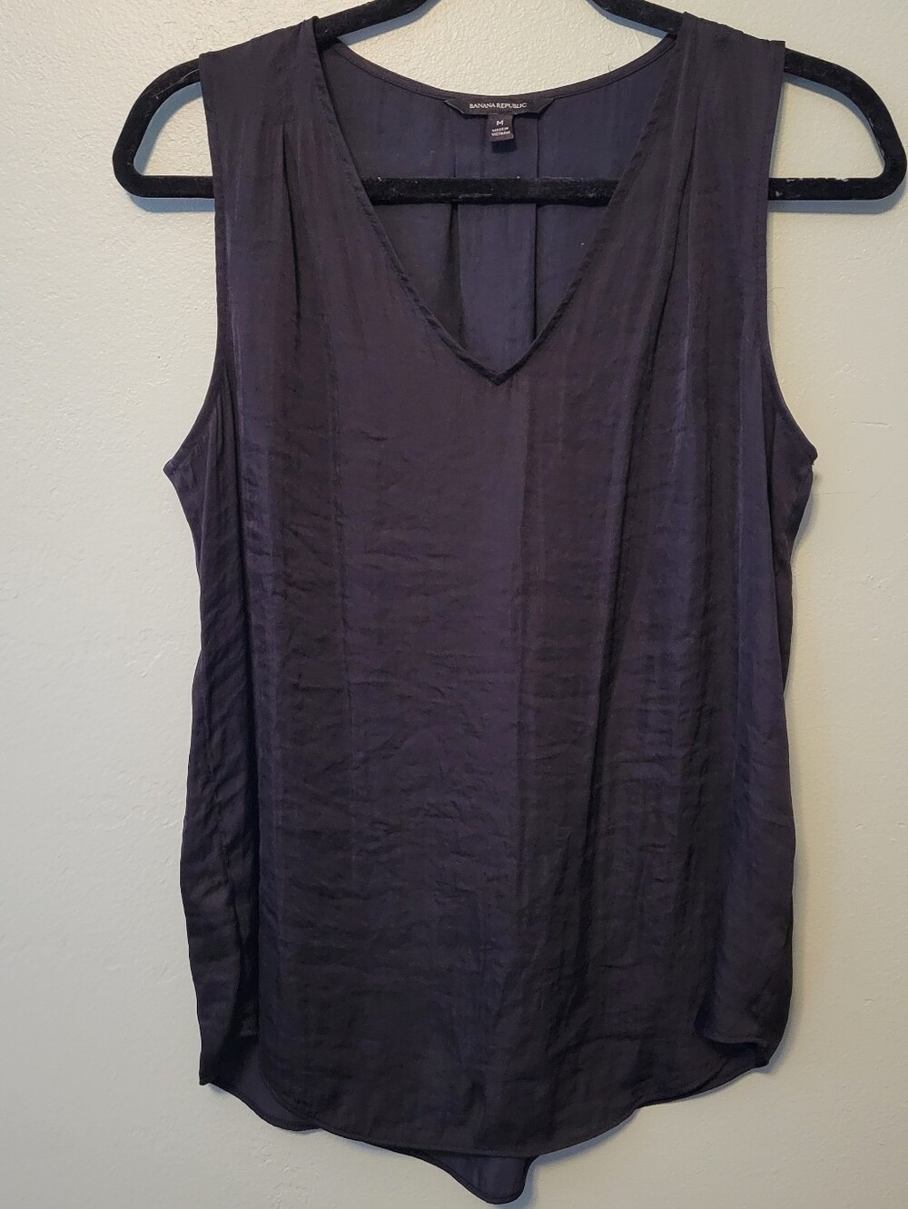 Black Sleeveless V-Neck Satin Camisole
